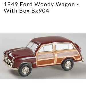 1949 Ford Woody Wagon by Department 56